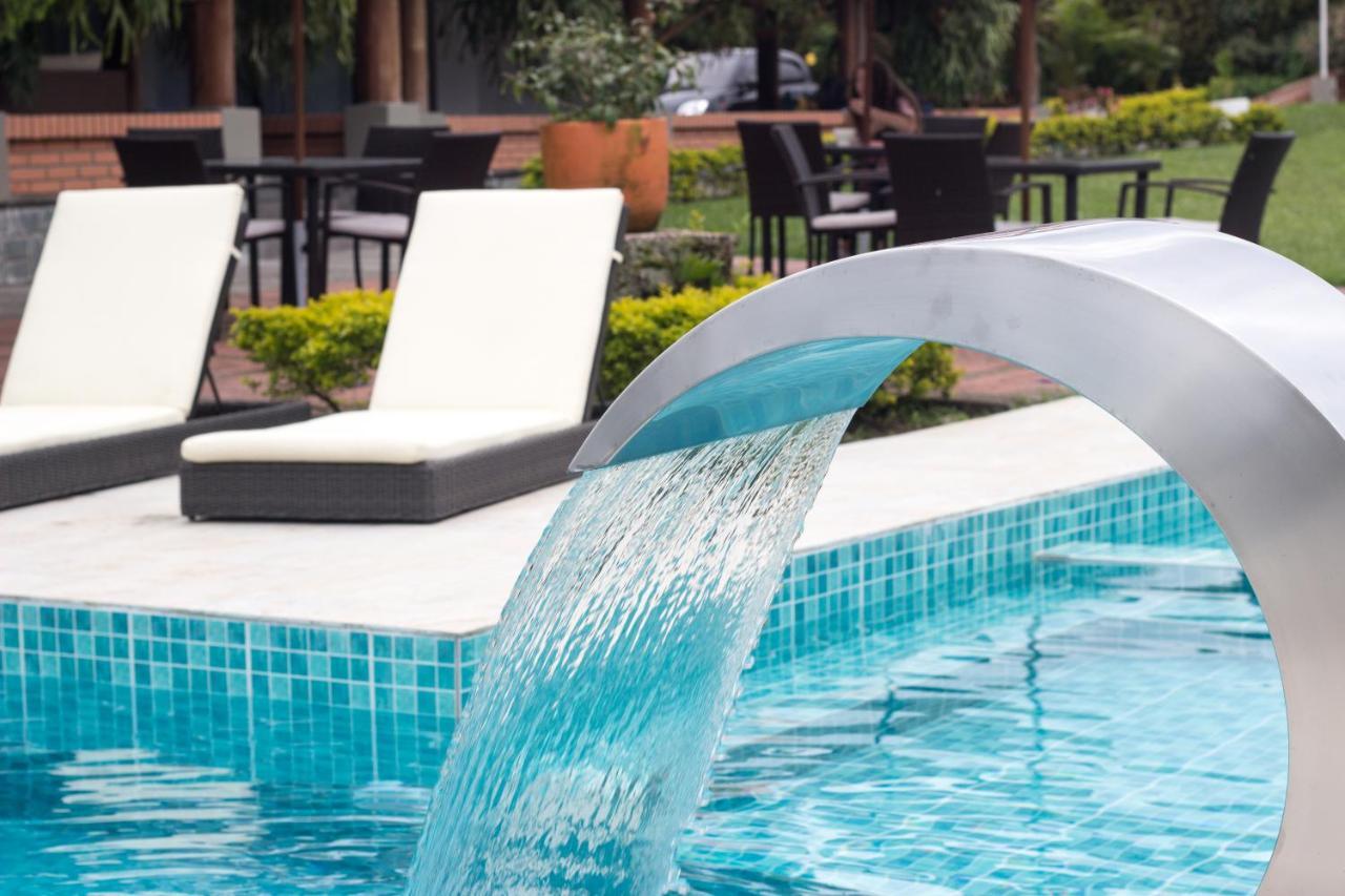 Cotinga Hotel Spa 佩雷拉 外观 照片